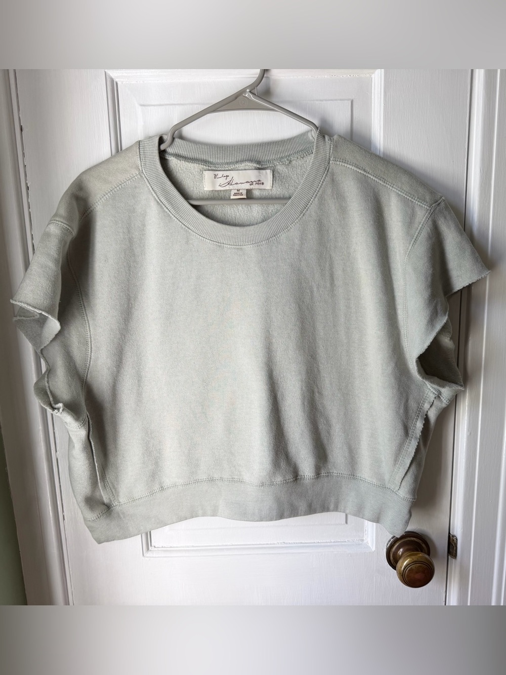 Vintage Havana Cut Off Sleeves Cropped Crewneck Sweatshirt - Sage Green Size M